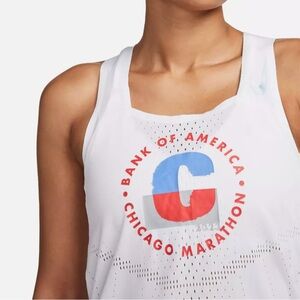 Women’s Nike 2023 Chicago Marathon AeroSwift Running Singlet Medium Tank Top NWT
